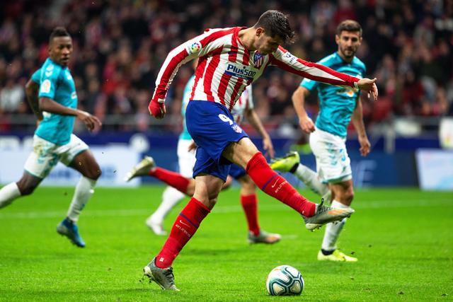 周琦12+18徐杰26分 广东大胜辽宁总比分1-1